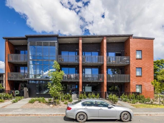 Apartment for rent in Point England, Oroua County
