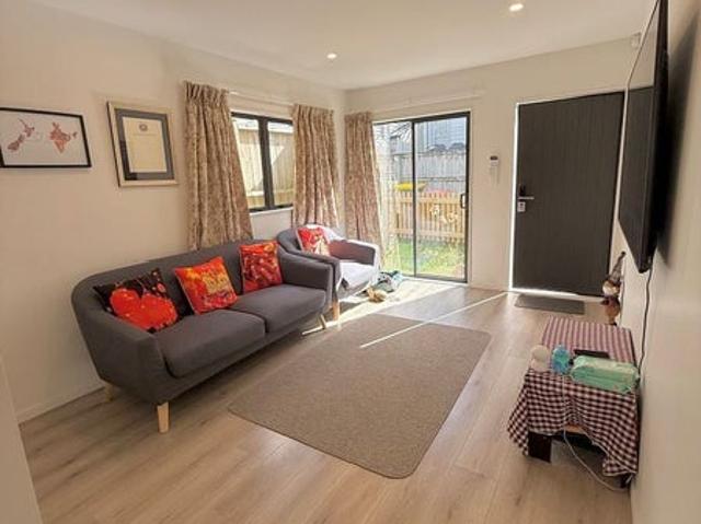 House for rent in Point England, Maungakiekie-Tāmaki