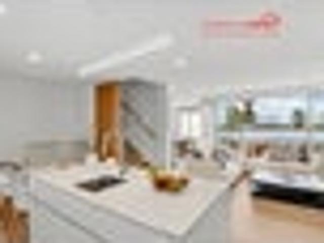 Townhouse for rent in Point England, Oroua County