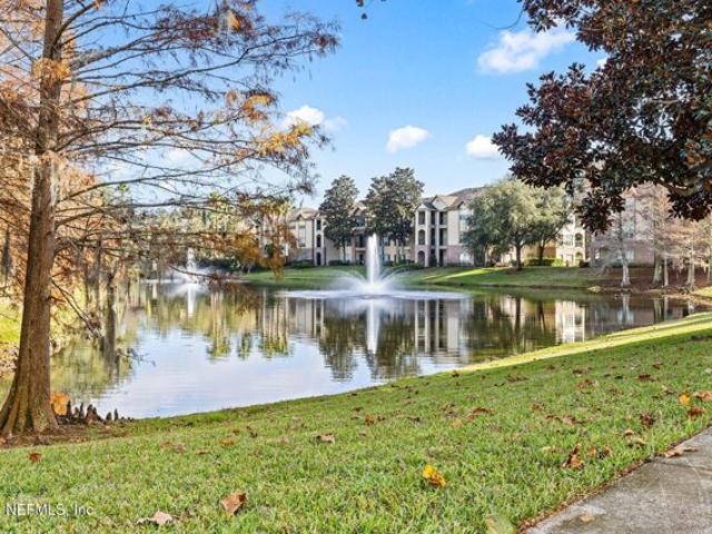 Condo for sale in Jacksonville
