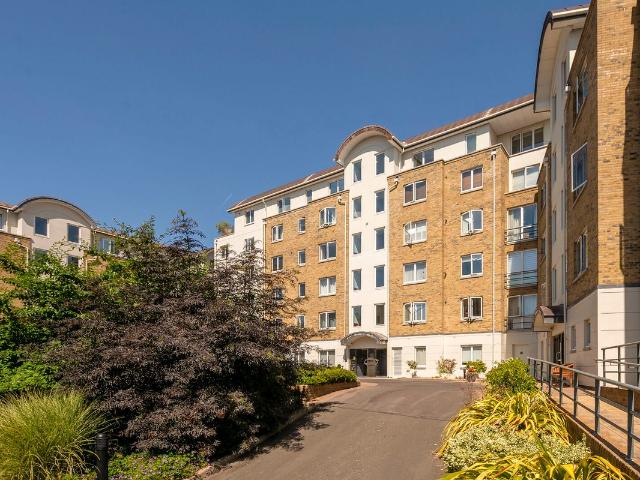 Studio for rent in Wandsworth, Greater London