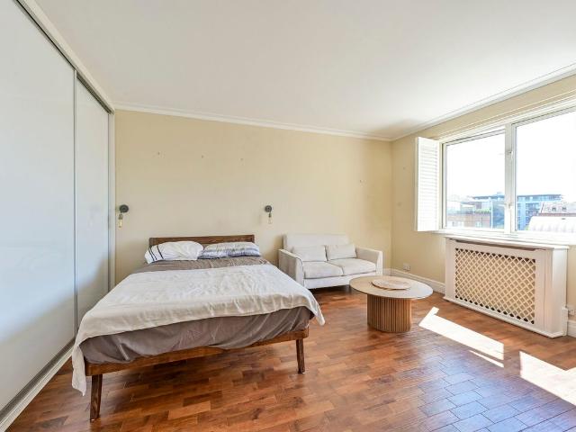Studio for rent in Wandsworth, Greater London