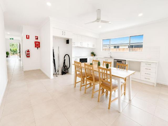 Room for rent in Great Sandy Strait, Queensland