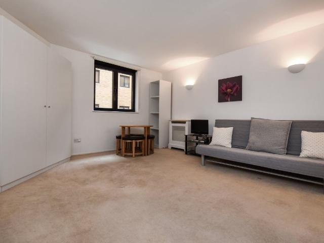Studio for rent in South Kensington, Greater London