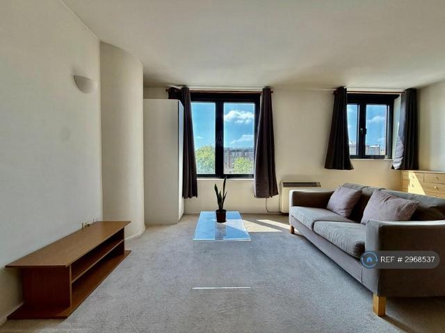Apartment for rent in South Kensington, Greater London