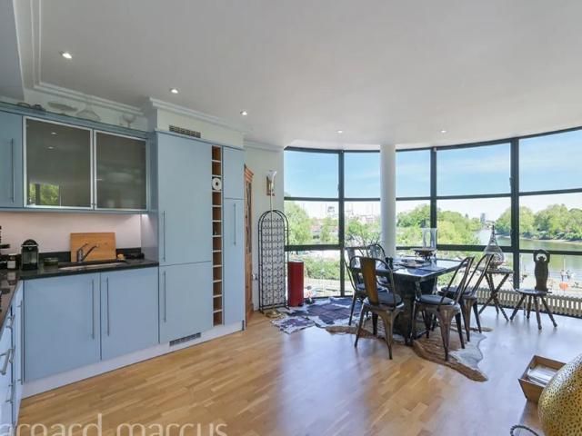 Apartment for rent in London Borough of Hounslow, Greater London