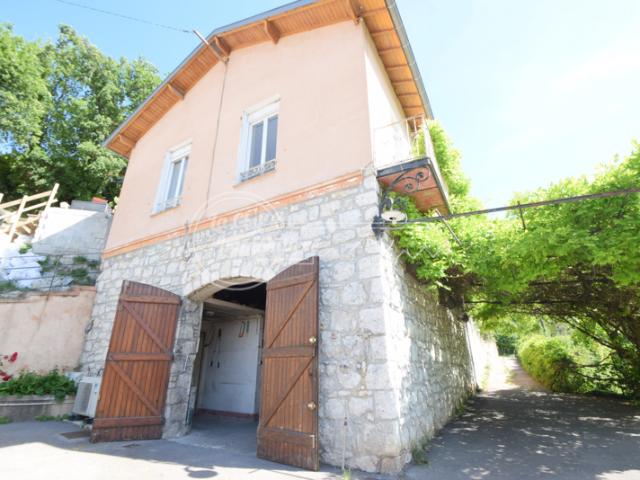 Maison vente à Nice, Contes