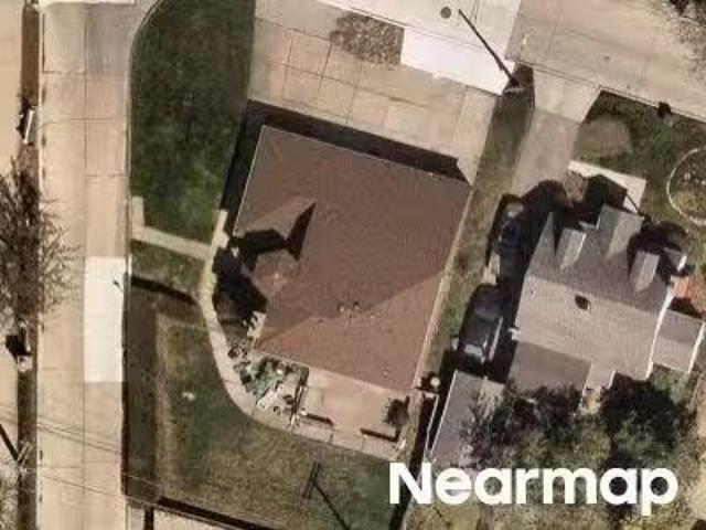 House for sale in Saint Clair Shores