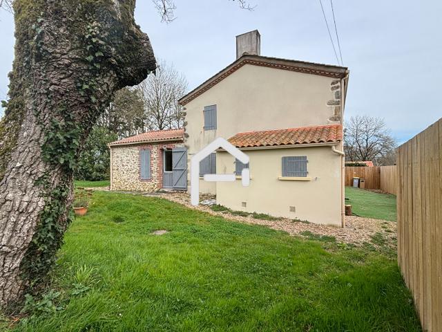 Maison vente à Poiroux