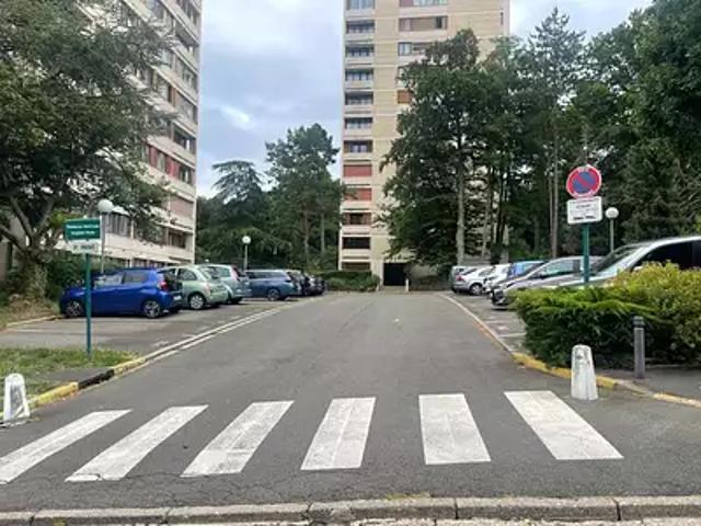 Garage location à L'Abbaye, Poissy