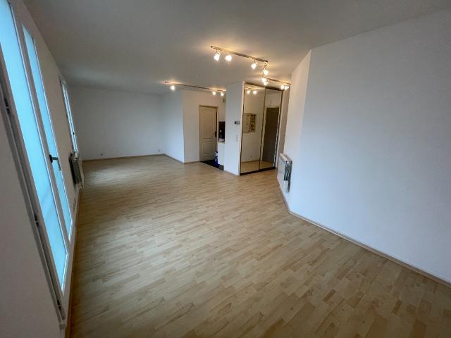 Studio location à Saint-Germain-en-Laye, Poissy