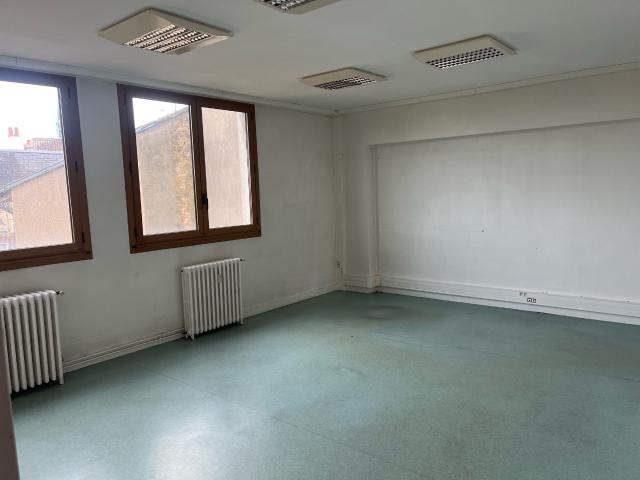 Bureau vente à Poitiers