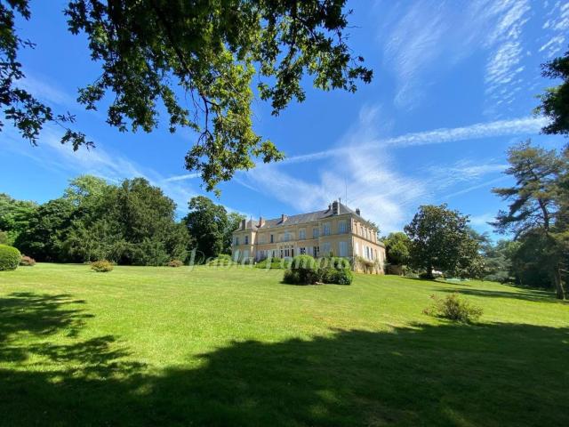 Château vente à Poitiers