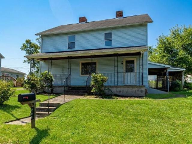 House for sale in Mammoth, Mount Pleasant Township