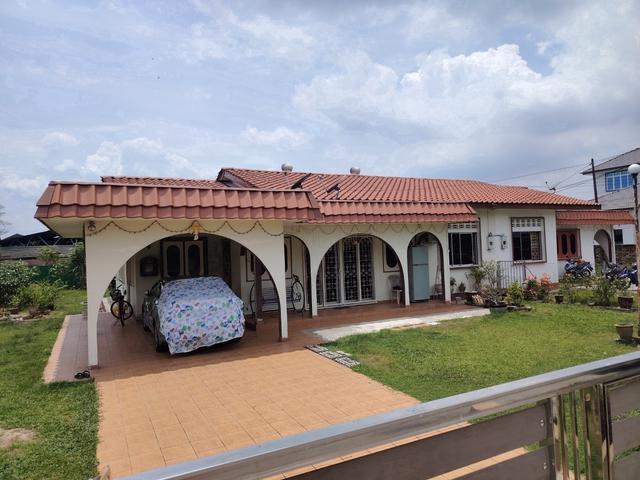 Bungalow for sale in Perak, Taiping