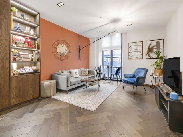 Apartment for rent in Soho, Greater London