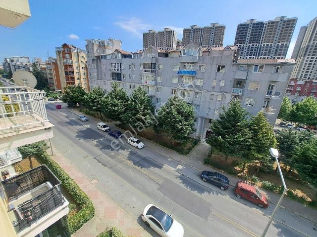 Başakşehir içerisinde satılık Daire