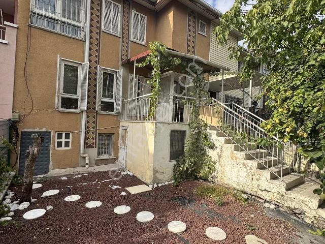 İnönü Mahallesi, Yenimahalle içerisinde satılık Villa