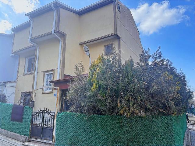Yenimahalle, Ankara içerisinde satılık Villa
