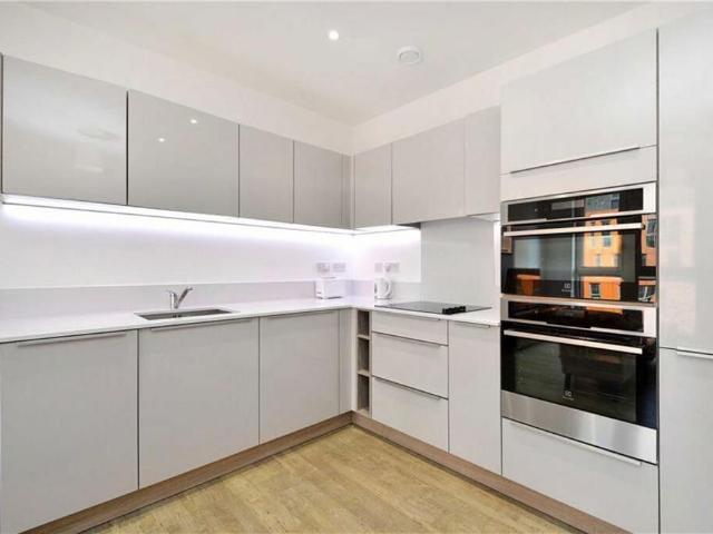 Apartment for rent in Enderby Wharf, Greater London