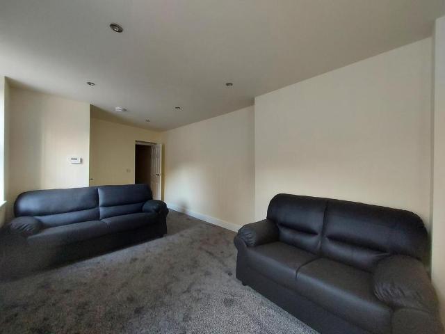 Apartment for rent in Avenham, Higher Bartle