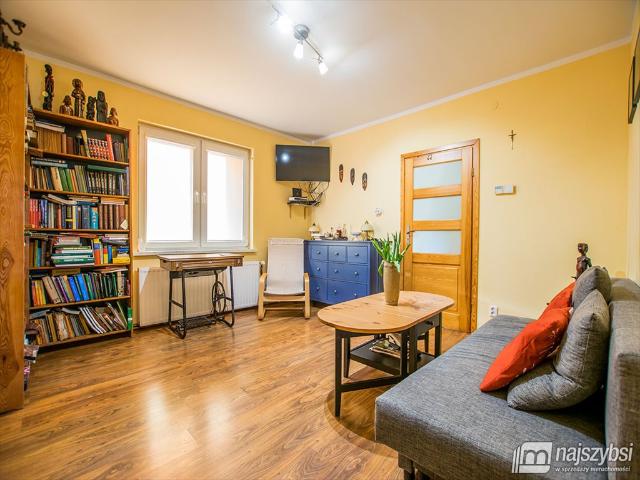 Dom na sprzedaż w Trzebiatów, powiat gryficki
