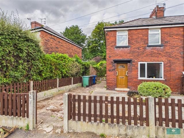 House for rent in Besses o' th' Barn, Bury