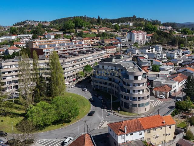 Loja venda em Guimarães, Braga