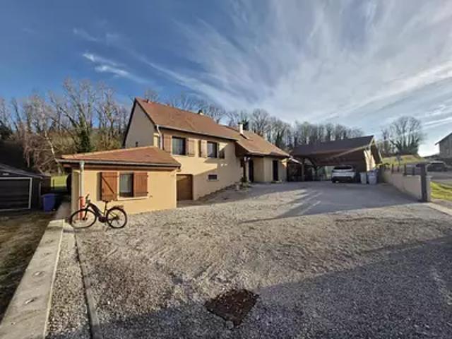 Maison vente à Dole, Bourgogne-Franche-Comté