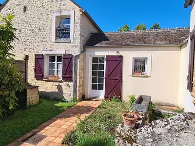 Maison vente à Fontainebleau, Poligny