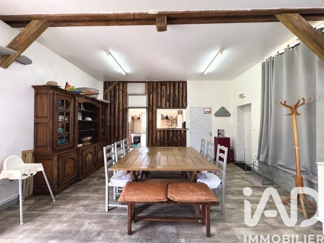 Maison vente à Fontainebleau, Poligny