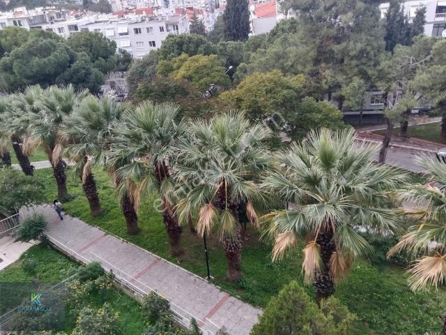 Karabağlar, İzmir içerisinde kiralık mülk
