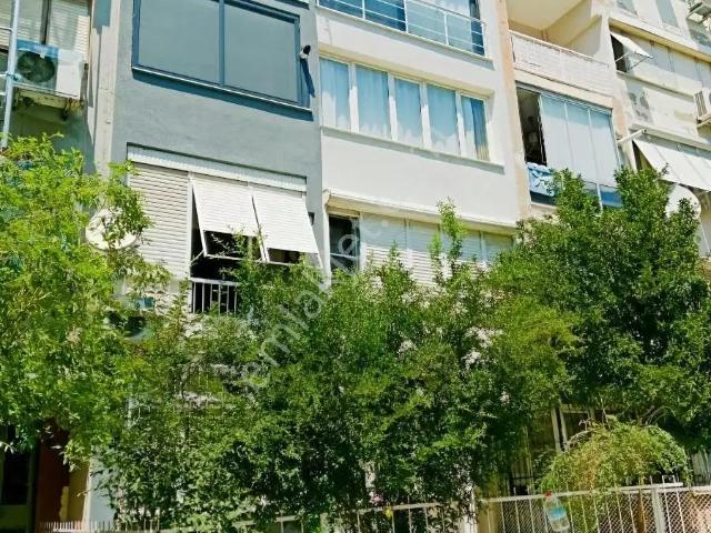 Esenyalı Mahallesi, Karabağlar içerisinde kiralık mülk