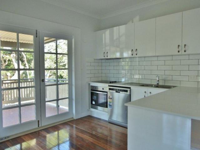 House for rent in Holland Park, Greater Brisbane