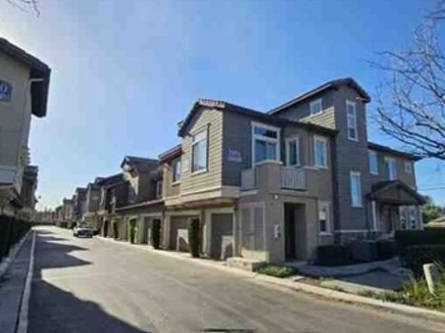 Condo for sale in Riverside, California