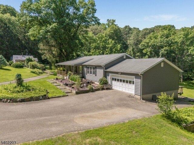 House for sale in Asbury, New Jersey