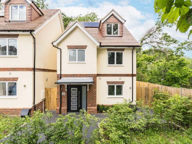 Apartment for rent in London Borough of Croydon, Norbury