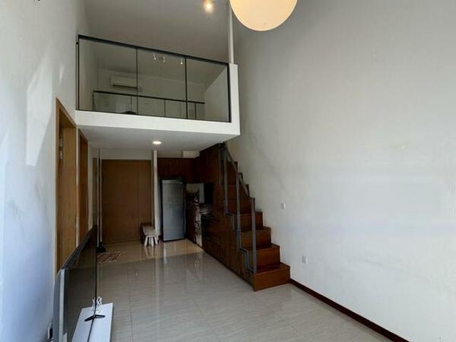 Condominium for sale in Tanglin Road