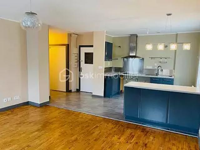 Appartement vente à Les Mandrières, Pollionnay