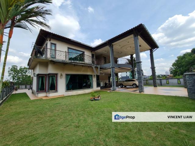House for sale in Petaling, Damansara Damai