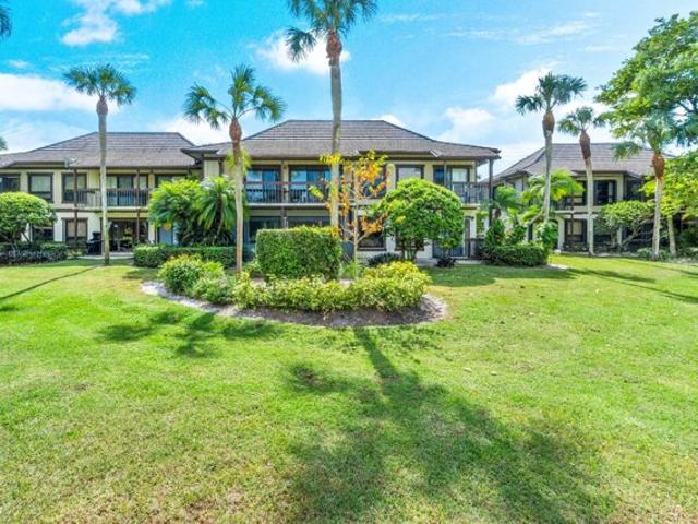 Condo for sale in Wellington
