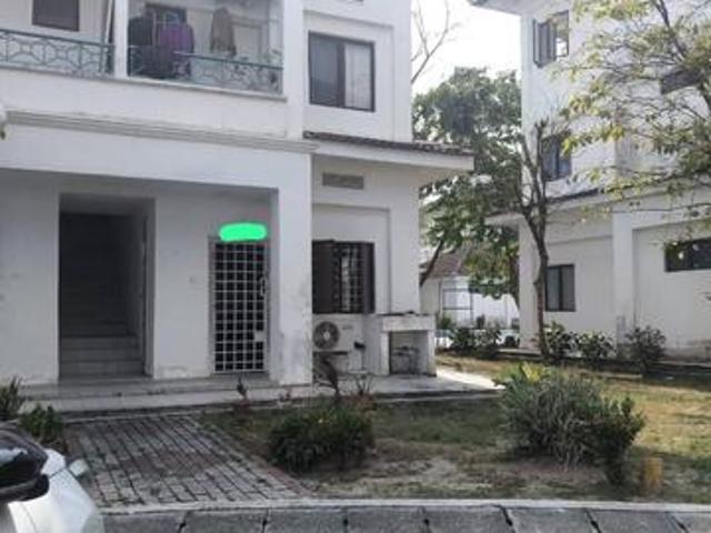 Townhouse for sale in Tebrau, Johor Bahru