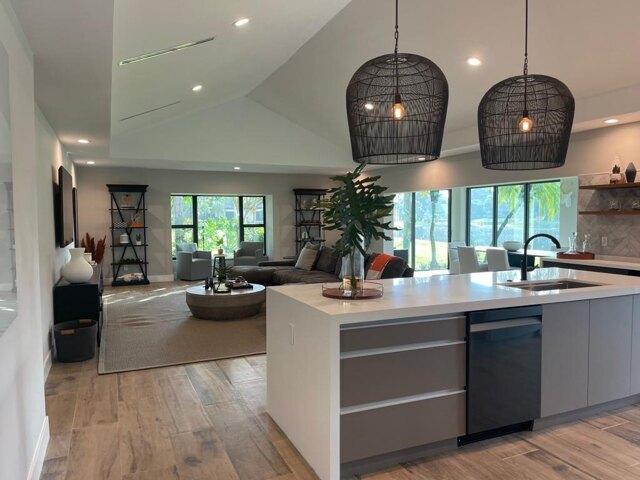 Condo for sale in Wellington