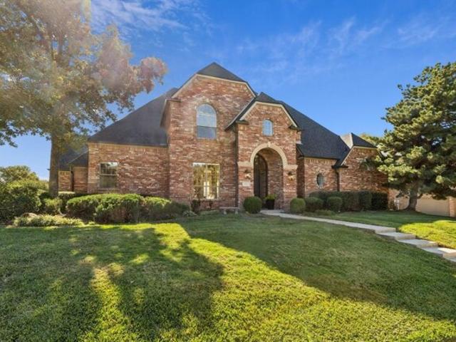 House for sale in Colleyville, Texas