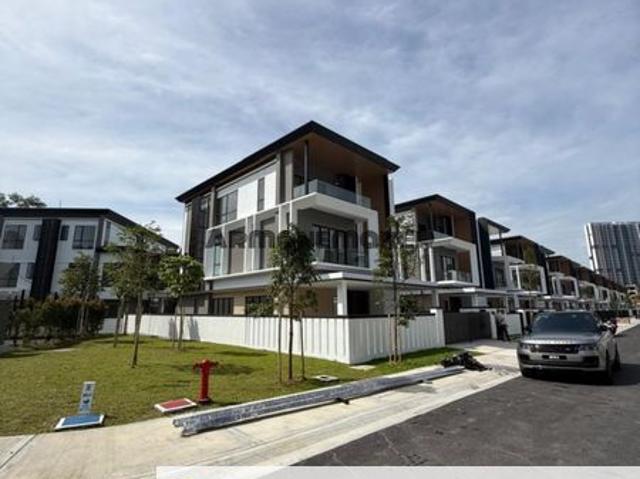 House for sale in Petaling, Damansara Damai