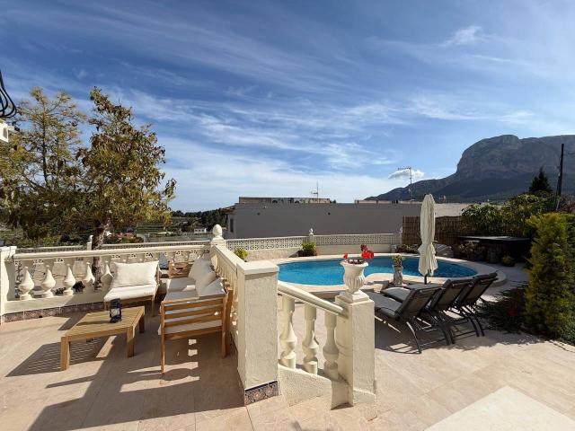 Casa en alquiler en Xirles, la Marina Baixa