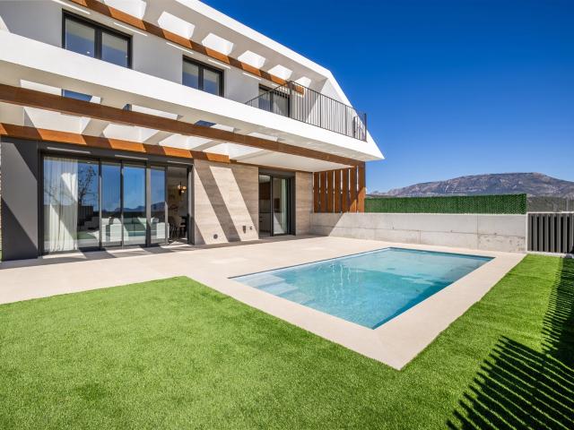 Casa en venta en la Marina Baixa, Valencia
