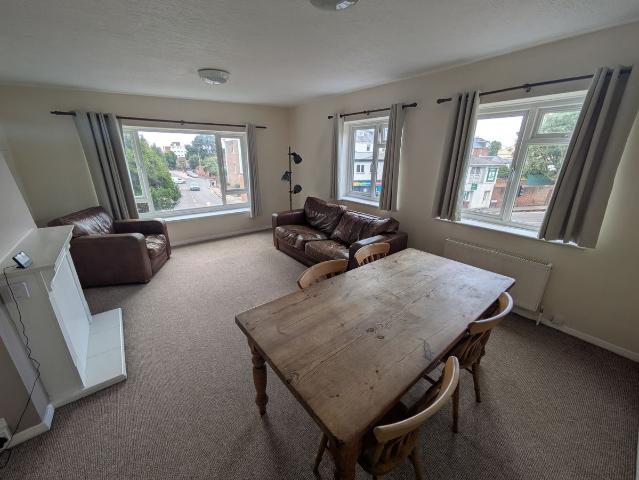 Apartment for rent in Newtown, Exeter