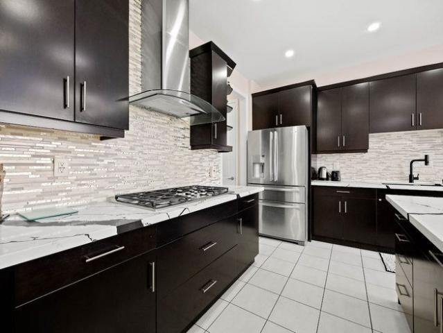 House for rent in Georgina, Ontario