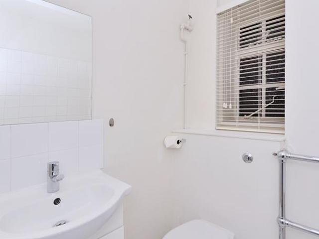 Apartment for rent in Royal Borough of Kensington and Chelsea, Greater London